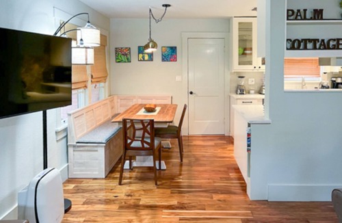 Gulfport House | Palm Cottage - Vintage Tropical Hideaway Waterfront District