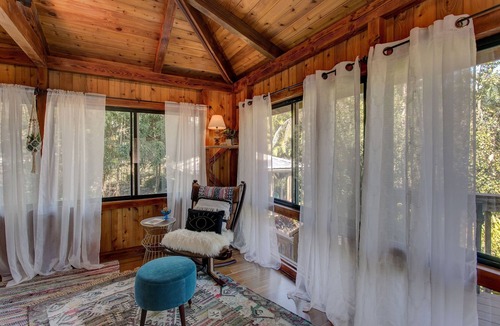 Keaau Cabin | Peace Of Paradise 1 Bedroom Cabin by RedAwning