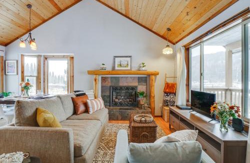 Alma House | Peaceful Alma Cabin Rental 13 Mi to Breckenridge!