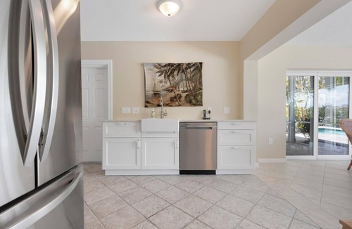 Anna Maria House | Perfect Anna Maria. Dock on Canal. 3 blocks to sugar sand beach. Heated pool.
