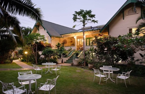 Wailuku House | Pikake Suite - Historic Elegance, Wailuku