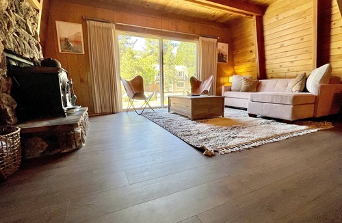 Big Bear City Cabin | Plug in to the peace, joy, and Zen at this modern Modified A-Frame Cabin!