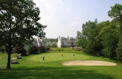 East Stroudsburg Resort | Pocono Mountain Villas by Exploria Resorts by Sonesta