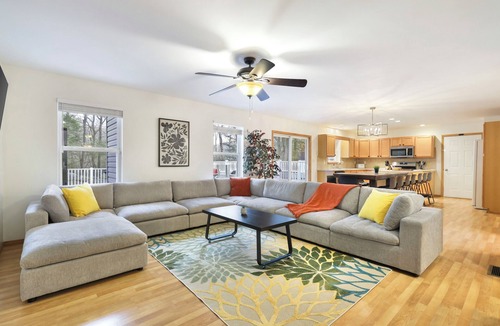 East Stroudsburg House | Pool + Hot Tub - Mini Putt, Gameroom, Firepit, Grill, Dog + EV Friendly