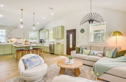 River District House | Pool, Mini Golf & Cabana: Bradenton Retreat