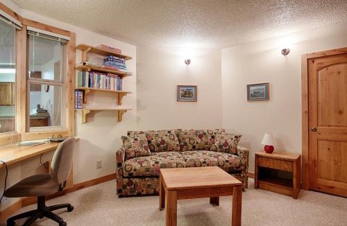 Peak 9 Apartment | Powderhorn A105 by Great Western Lodging