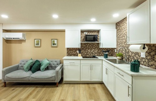 Todd Creek House | Private tiny home near Denver