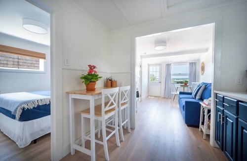 Waterford Cottage | Private Two-Bedroom Cottage