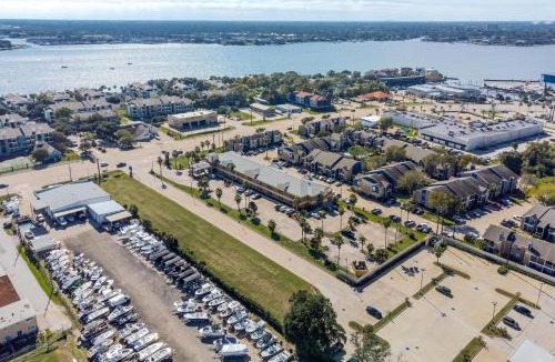 El Lago Hotel | Quality Inn & Suites Seabrook- NASA- Kemah
