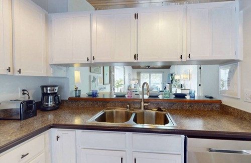 Capri Isle Condo | Quiet Community in the Heart of Treasure Island. Heated Pool, A Few Blocks From the Beach