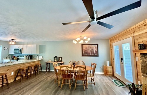 Hidden Valley Apartment | Quiet getaway near pool, w/AC, Forest View