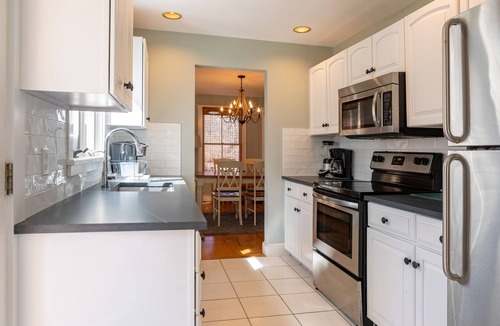 East Chop House | Quintessential MV home near Oak Bluffs, beach & harbor