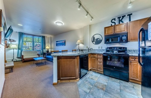 Winter Park Condo | Recently remodeled Ski in/Ski out condo right by New Gondola. Hot Tub access
