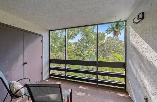 Longboat Key Condo | Recently Updated! Lovely 2 Bedroom Condo in Bayport Beach and Tennis Club