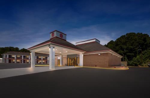 Sanford Cabin | Red Roof Inn Sanford