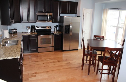 Rehoboth Beach House | Rehoboth Crossing - Walk to outlets/dining/trail/beach - 3 Suites/4 Bathrooms