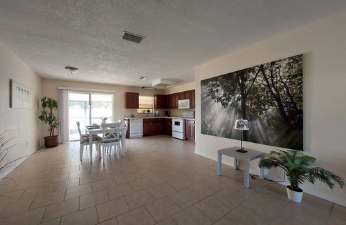 Cape Coral Apartment | Relax and enjoy – Quiet vacation home with heated privat pool!