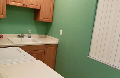 Independence Square Condo | Relax @ our spacious Beach Condo. 3 Bedrooms, Bonus room & 2 Baths Sleeps 6-8