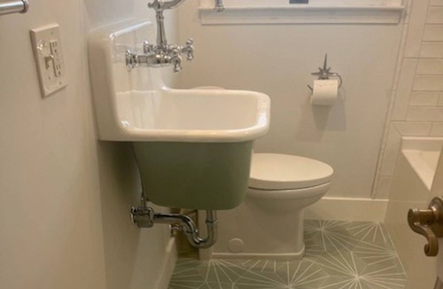 Little Salisbury House | Remodeled, Dog-Friendly Home Near the Beach & Bay with Yard, WiFi & Firepit