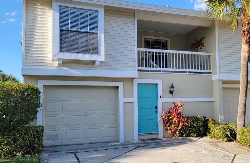 Capri Isle House | Resort Home Less Than 1 Mi to Treasure Island Beachfront