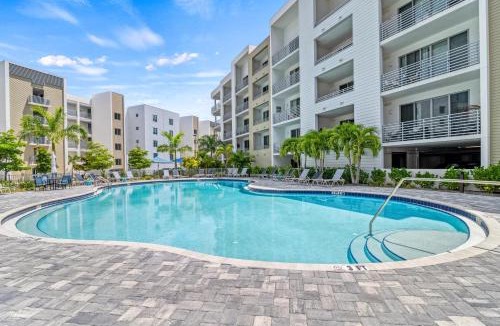 Central Sarasota House | Resort Pool & Spa, Fitness Center, Pet Friendly, Waterfront Condo in Downtown!