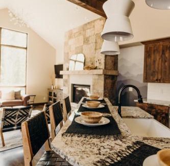 Warrior's Mark House | River'S Edge Retreat Home