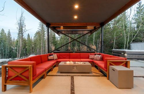 Winter Park Ski Chalet | Riverbend Chalet