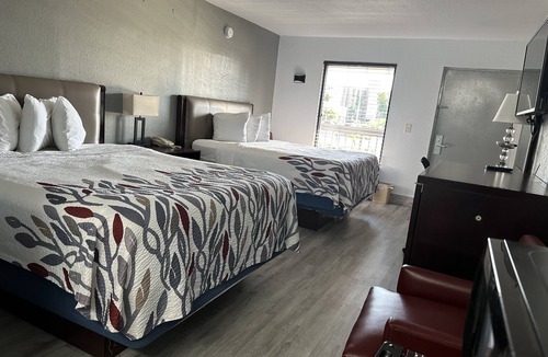 Fort Myers Hotel | Riverview Inn