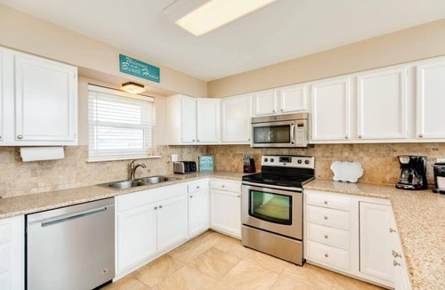 Acapulco Village House | Sandy Seahorse - 3rd Home From Beach Access!