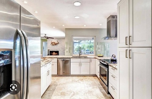 South Gate Ridge House | Sarasota Sunshine Bungalow-Private Pool, Tropical Yard & Minutes to Siesta Key