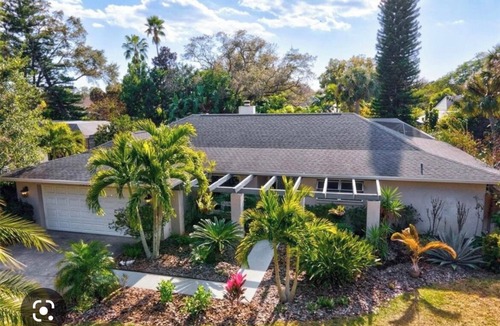 South Gate Ridge House | Sarasota Sunshine Bungalow-Private Pool, Tropical Yard & Minutes to Siesta Key