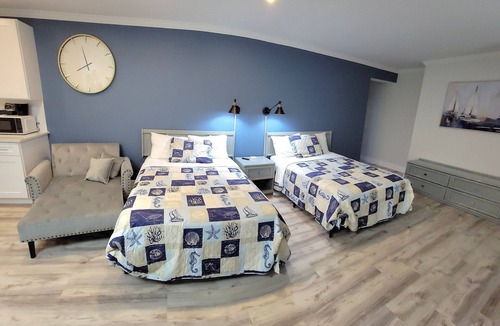 Treasure Island Hotel | Satellite Motel - Vacation Station 126