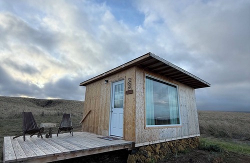 Naalehu House | Scenic view of the ocean