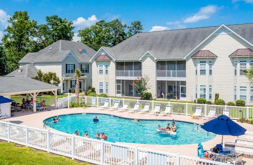 Little River Apartment | Scotch Broom I-102