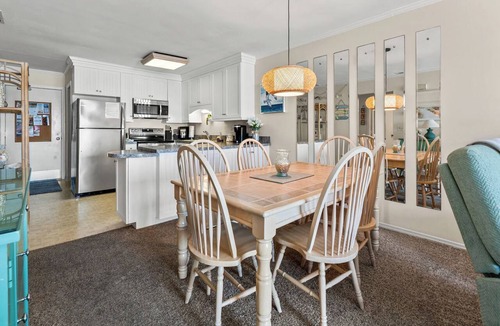 Ocean Drive Condo | Sea Cloisters I Ocean Front Beach Retreat