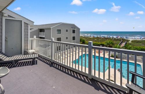 Cherry Grove Beach Apartment | Sea Cloisters 303E Condo