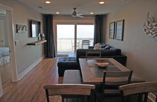 Ocean Drive Apartment | Sea Cloisters 304A Condo