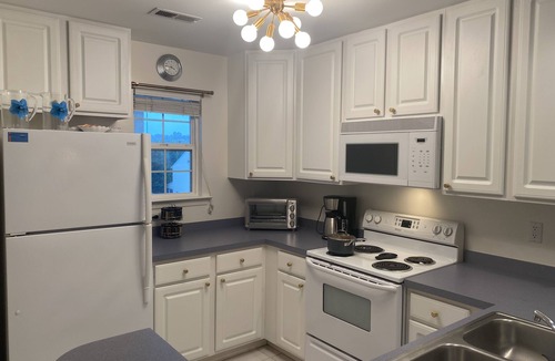 Rehoboth Beach Condo | Sea-duced by the Sea! 2 bed 2 bath condo minutes from everything!