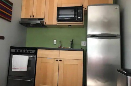 Galveston Apartment | Sealy Suites B Historic East End - Walk to Beach, UTMB & Strand