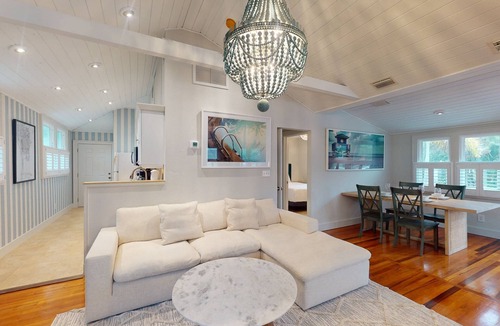 Treasure Island Cottage | Seaside Bliss: Charming 2-Bedroom Cottage in the Heart of the Historic Coney Island Neighborhood!
