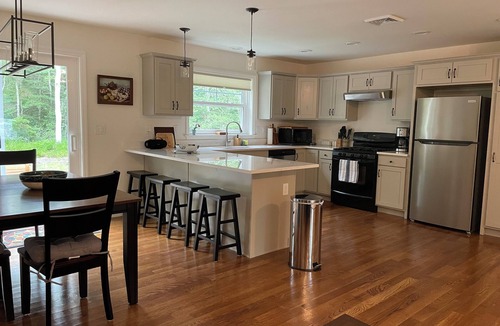 Little Compton House | Secluded-3 bedroom spacious house in coastal Rhode Island