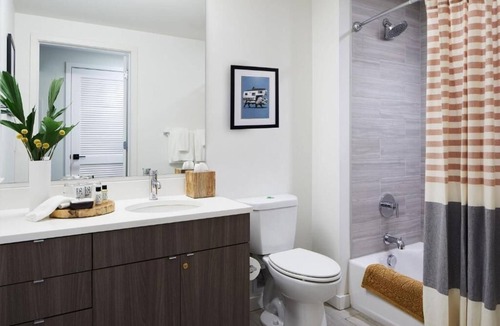 LoDo Hotel | Sentral Union Station | Studio Apt in Union Station | Outdoor Pool | BBQ Area