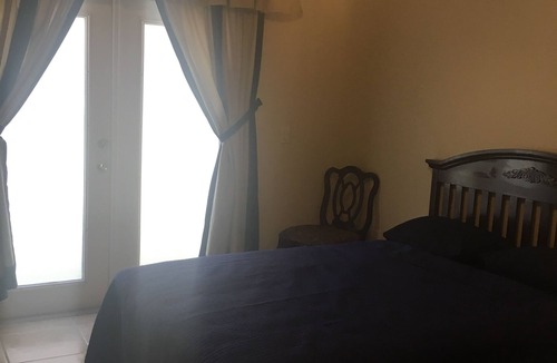 Port Charlotte Cottage | Silver Palm Cottages is a beautiful duplex located in Port Charlotte Florida