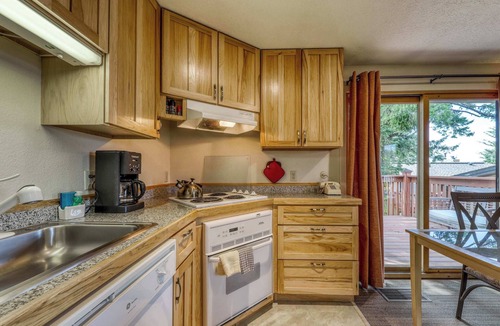 Boise Condo | Ski-In Ski-Out Bogus Basin Condo with 2 Decks