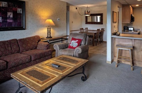 Four O'Clock Condo | Ski-in/Ski-out + Private Balcony, 9 Hot Tubs/Pools