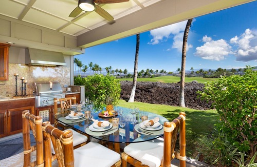 Kamuela Condo | Sophisticated freshly remodeled two story Golf Villa w/Private Beach Club