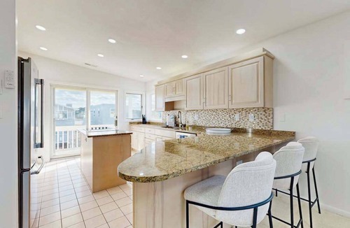 South Bethany Harbor House | South Bethany bay front house w/amazing views, deck, patio, balcony