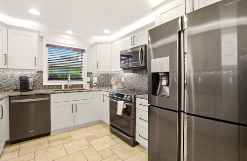 Palm River Estates House | Spacious 3 Bedroom Naples Home with Private Pool and Near Ocean Access