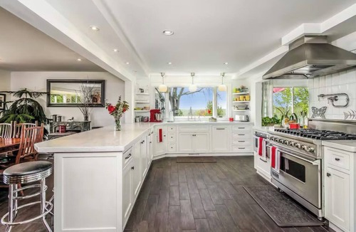 Stonington House | Spacious 7-bedroom house Stonington with amazing views.