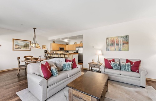Warrior's Mark Condo | Spacious Breckenridge condo, Outdoor hot tub, 2 blocks from Main Street, Fantast